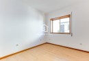 ANDAR MORADIA T3 | 1º PISO | 2 FRENTES | VARANDA | BOX
