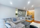 Apartamento T2 | 2 Frentes | 2011 | Varanda | 2 Lug Garagem | Arrumos