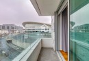 Apartamento T2 | 2 Frentes | 2011 | Varanda | 2 Lug Garagem | Arrumos