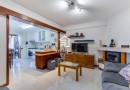 Apartamento T2 | A 350 m da Estação de Metro | Lug. Garagem e Arrumos | Excelente estado conservação