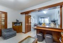 Apartamento T2 | A 350 m da Estação de Metro | Lug. Garagem e Arrumos | Excelente estado conservação