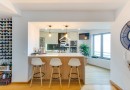 Apartamento T2 | Renovado | Metro | Garagem 2 viaturas | Arrumos