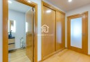Apartamento T2 | Renovado | Metro | Garagem 2 viaturas | Arrumos