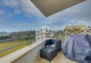 Apartamento T2 | Renovado | Metro | Garagem 2 viaturas | Arrumos