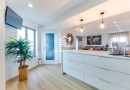 Apartamento T2 | Renovado | Metro | Garagem 2 viaturas | Arrumos