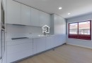 Apartamento T2+1 | Renovado | Boas Áreas | Varanda | 2 Lugares Garagem