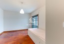 Apartamento T3 | Duplex | Metro a 50m | Equipado e Mobilado | Varandas