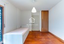 Apartamento T3 | Duplex | Metro a 50m | Equipado e Mobilado | Varandas