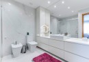 Apartamento T3 | Renovado | Porteiro | Varanda | Lug Garagem | Lordelo do Ouro