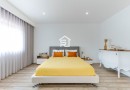Moradia T3 | Renovada | 3 Frentes | Terraço| Box | Praia Aguda 400m