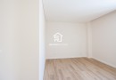  Moradia T5 | Renovada | 4 Frentes | 2 Suites | Jardim | Terraços
