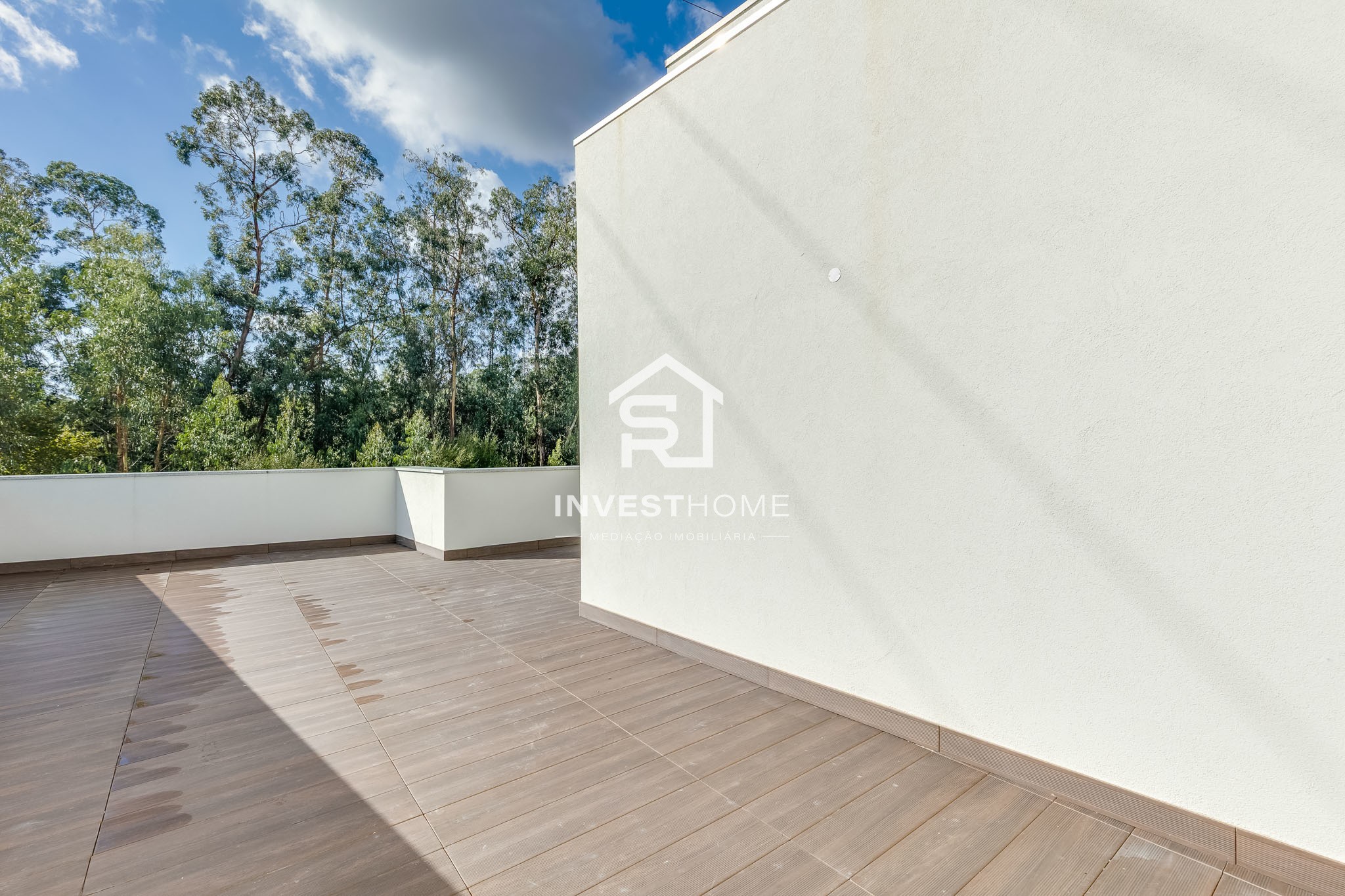 Andar Moradia T3 duplex | 3 Frentes|1º Piso | Rooftop| Box 