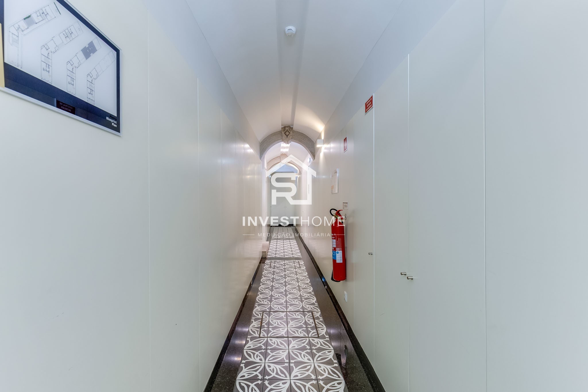 Apartamento T1 | Mobilado e Equipado | Terraço | Último Piso