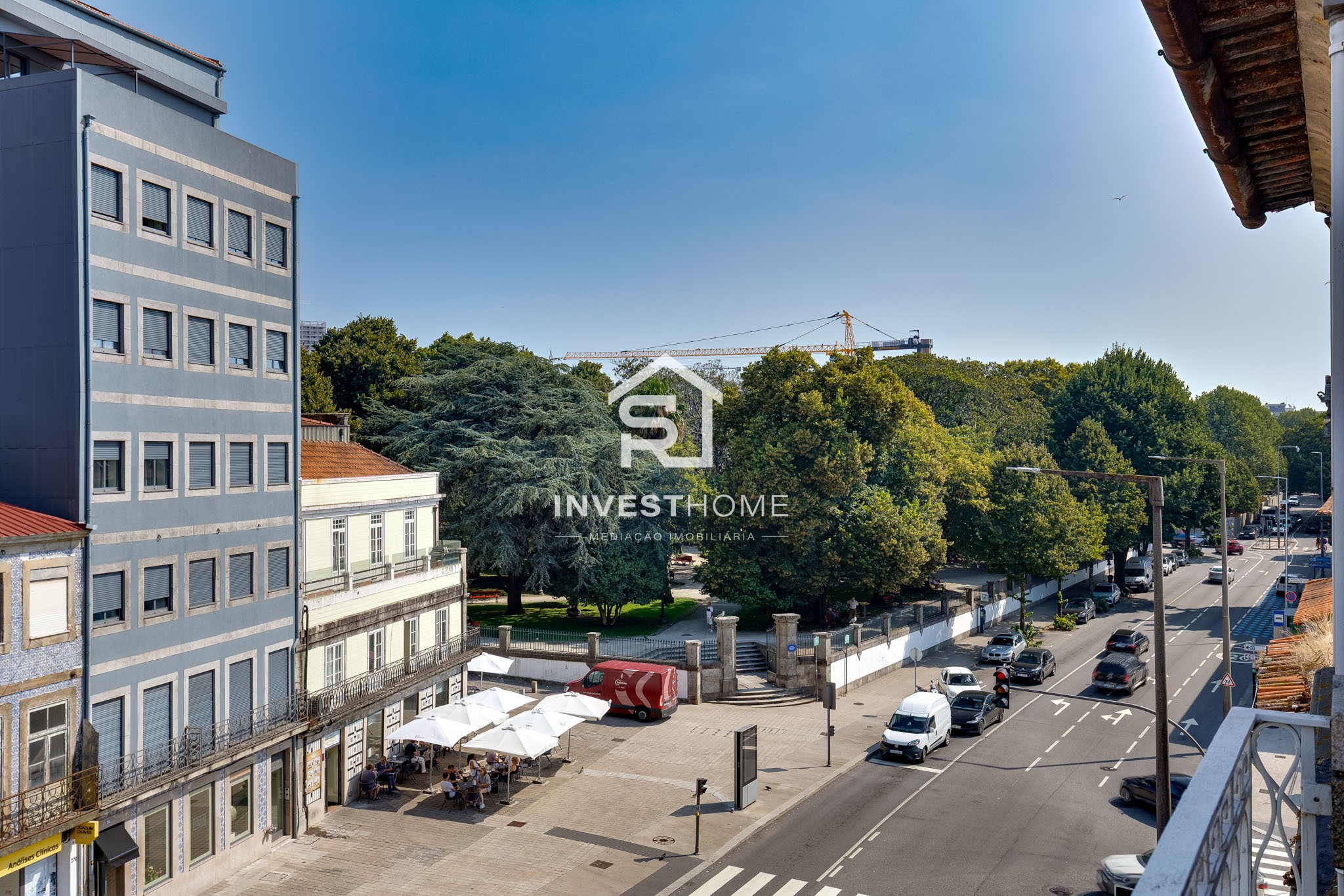 Apartamento T1 | Mobilado e Equipado | Terraço | Último Piso