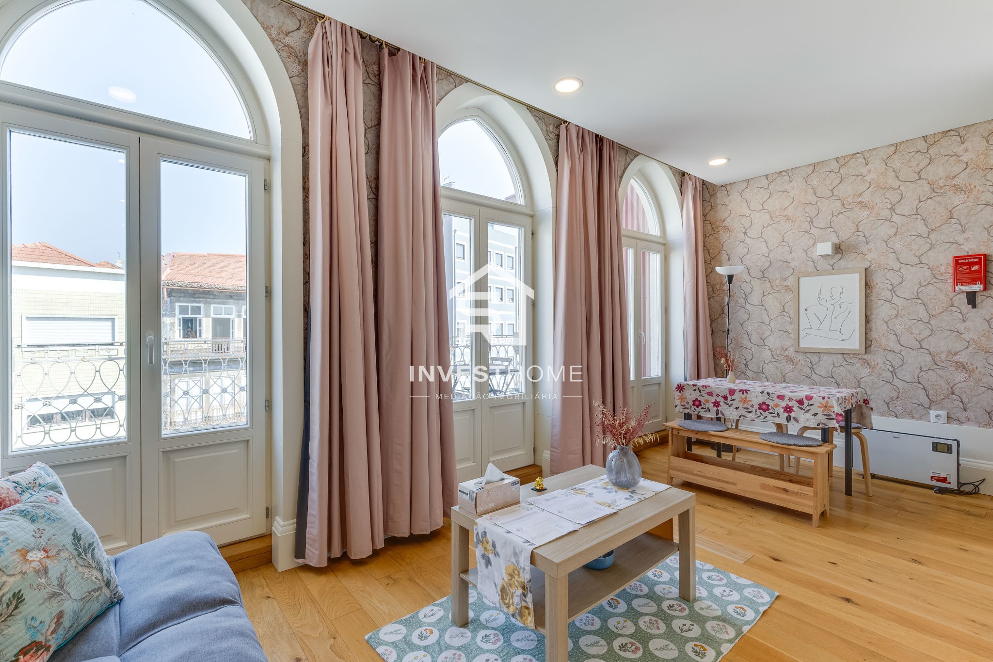 Apartamento T1 | Mobilado e Equipado | Terraço | Último Piso