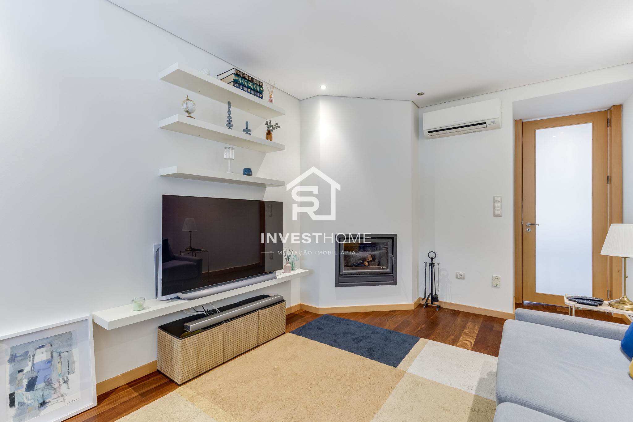 Apartamento T1 | Mobilado e Equipado | Terraço | Lugar garagem