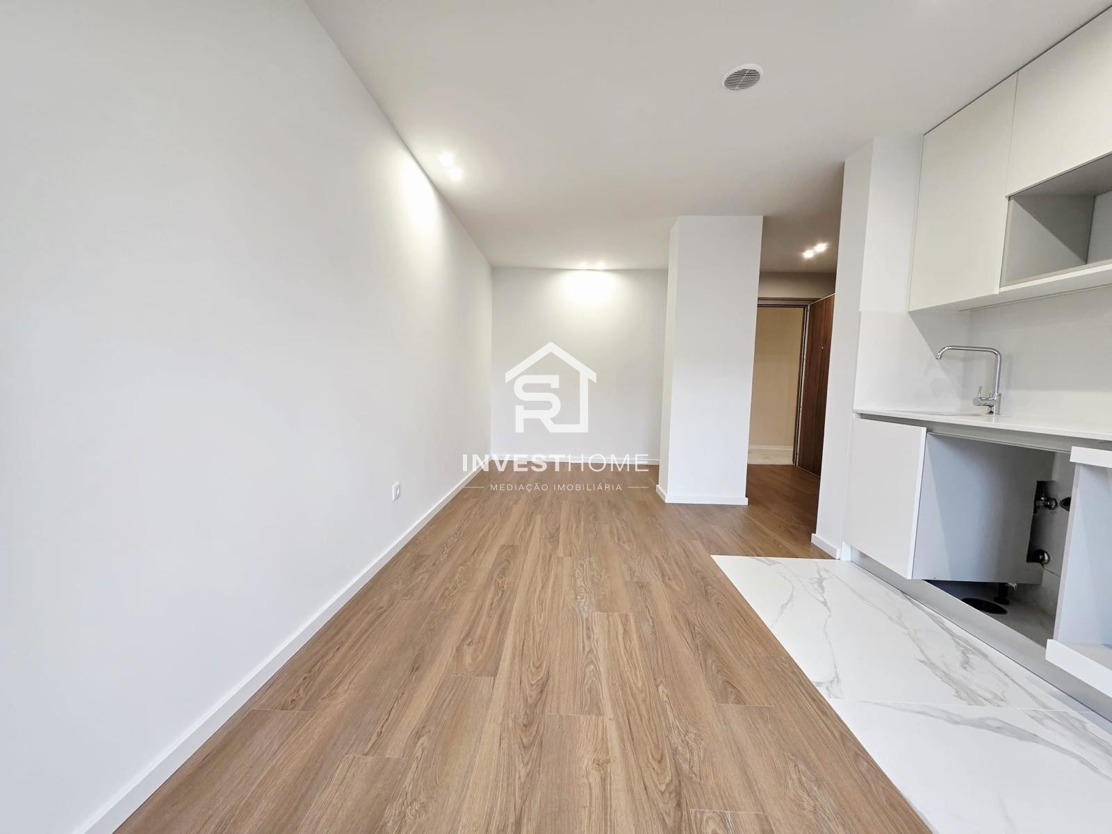 Apartamento T1 | Novo 2026 | Pronto a Habitar | Box 1 Viatura