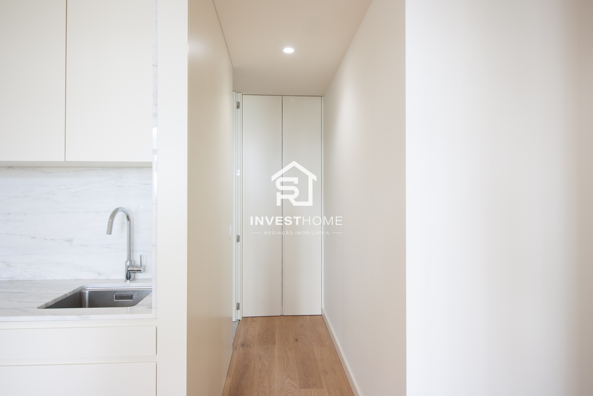 Apartamento T1 | Novo | Nascente | Metro Casa da Música | Boavista 