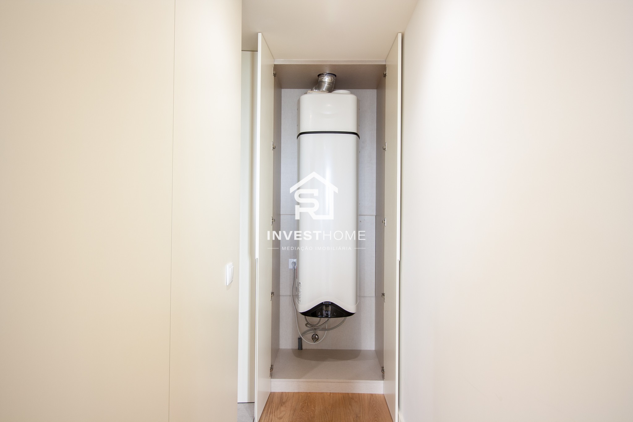 Apartamento T1 | Novo | Nascente | Metro Casa da Música | Boavista 