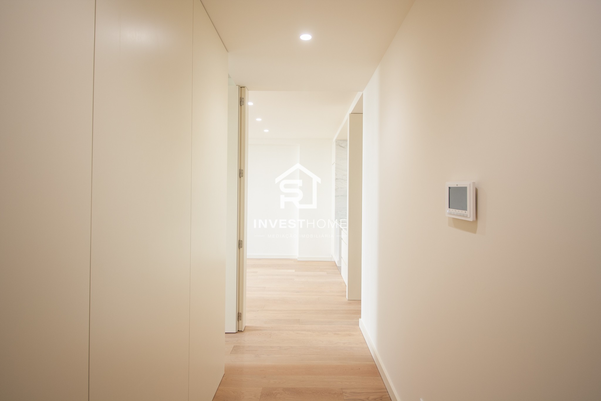 Apartamento T1 | Novo | Nascente | Metro Casa da Música | Boavista 