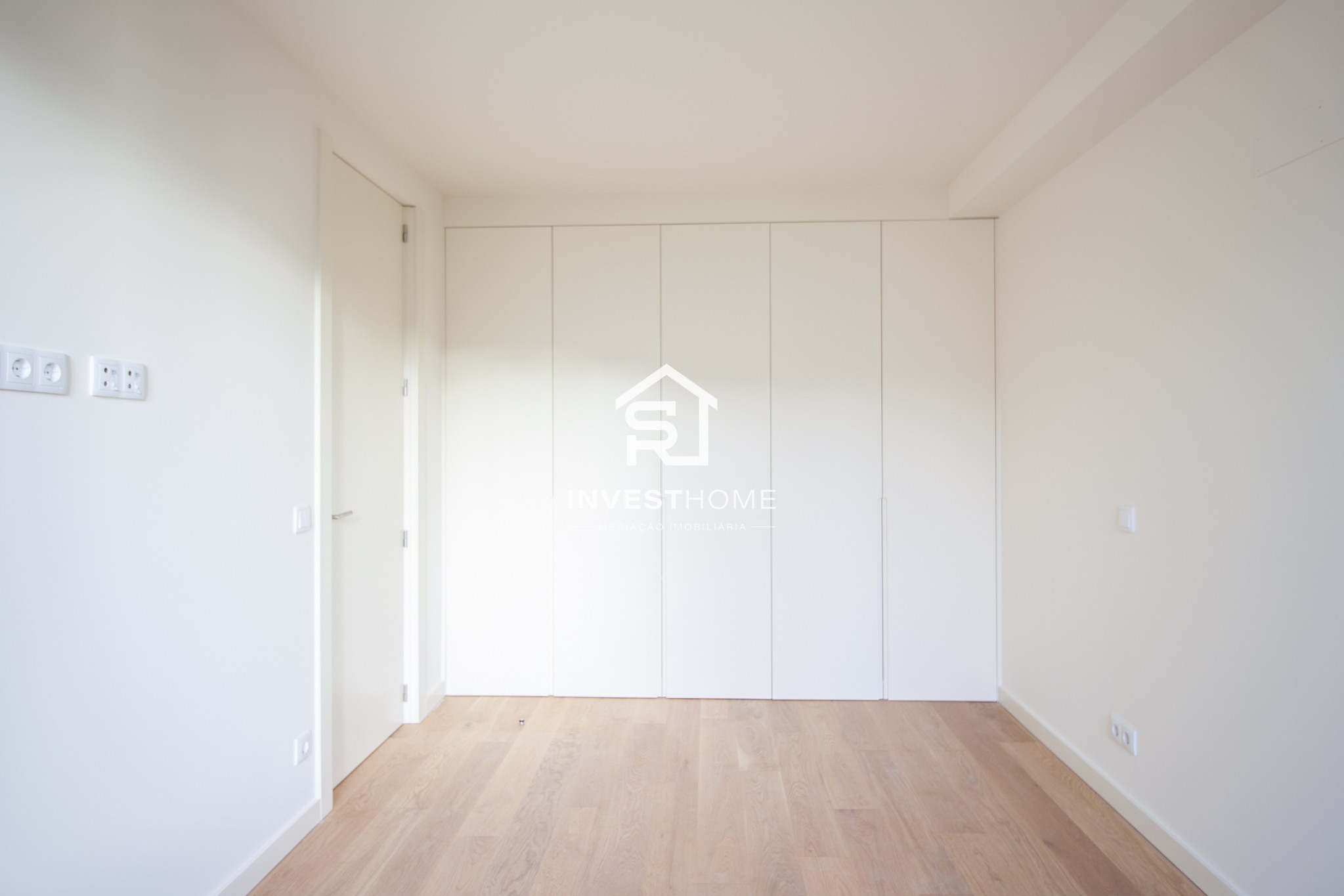 Apartamento T1 | Novo | Varanda | Poente | Metro Casa da Música | Boavista 