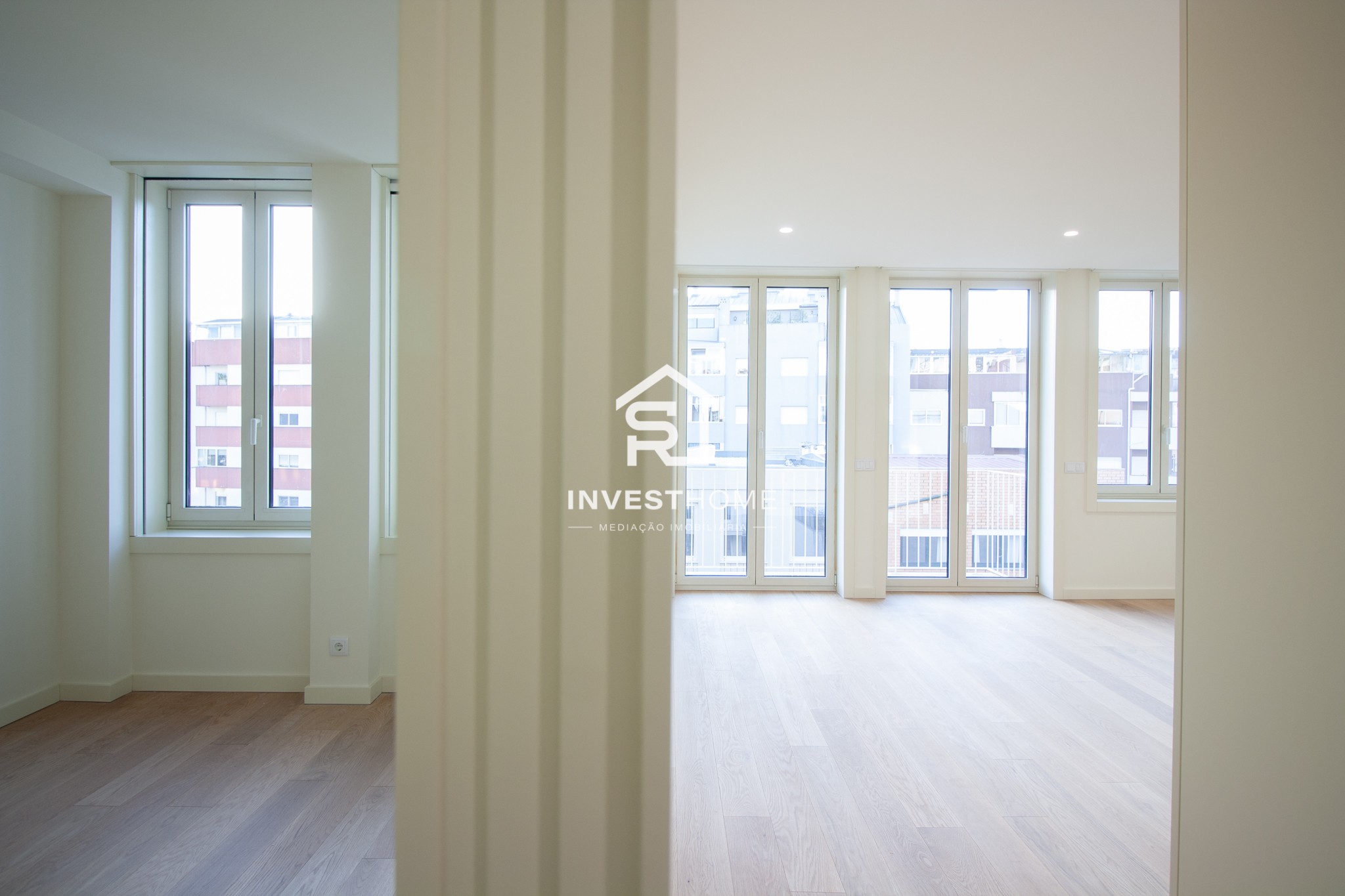 Apartamento T1 | Novo | Varanda | Poente | Metro Casa da Música | Boavista 