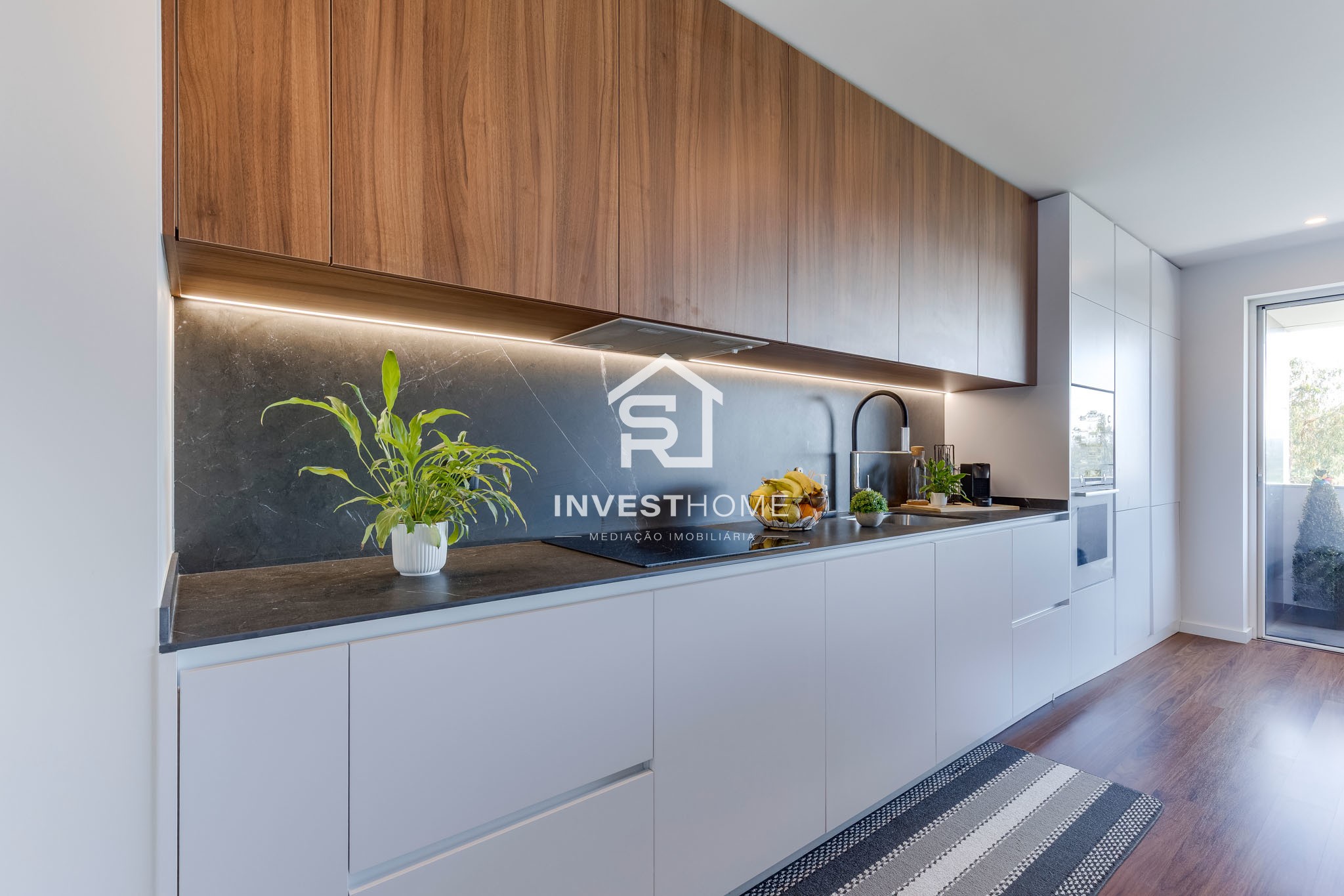 Apartamento T2 | 2024 | Como novo | Varanda | Lug Garagem