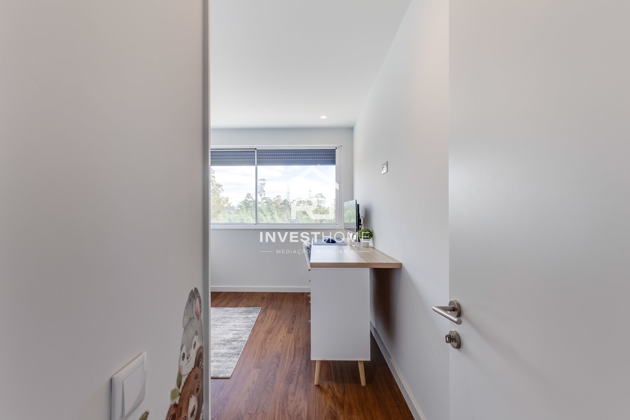 Apartamento T2 | 2024 | Como novo | Varanda | Lug Garagem