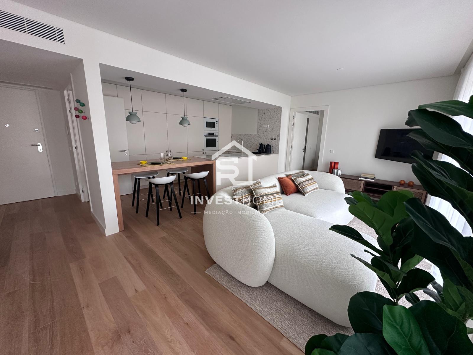 Apartamento T2 | Construção 2027 | Varanda | 2 Lugares de garagem