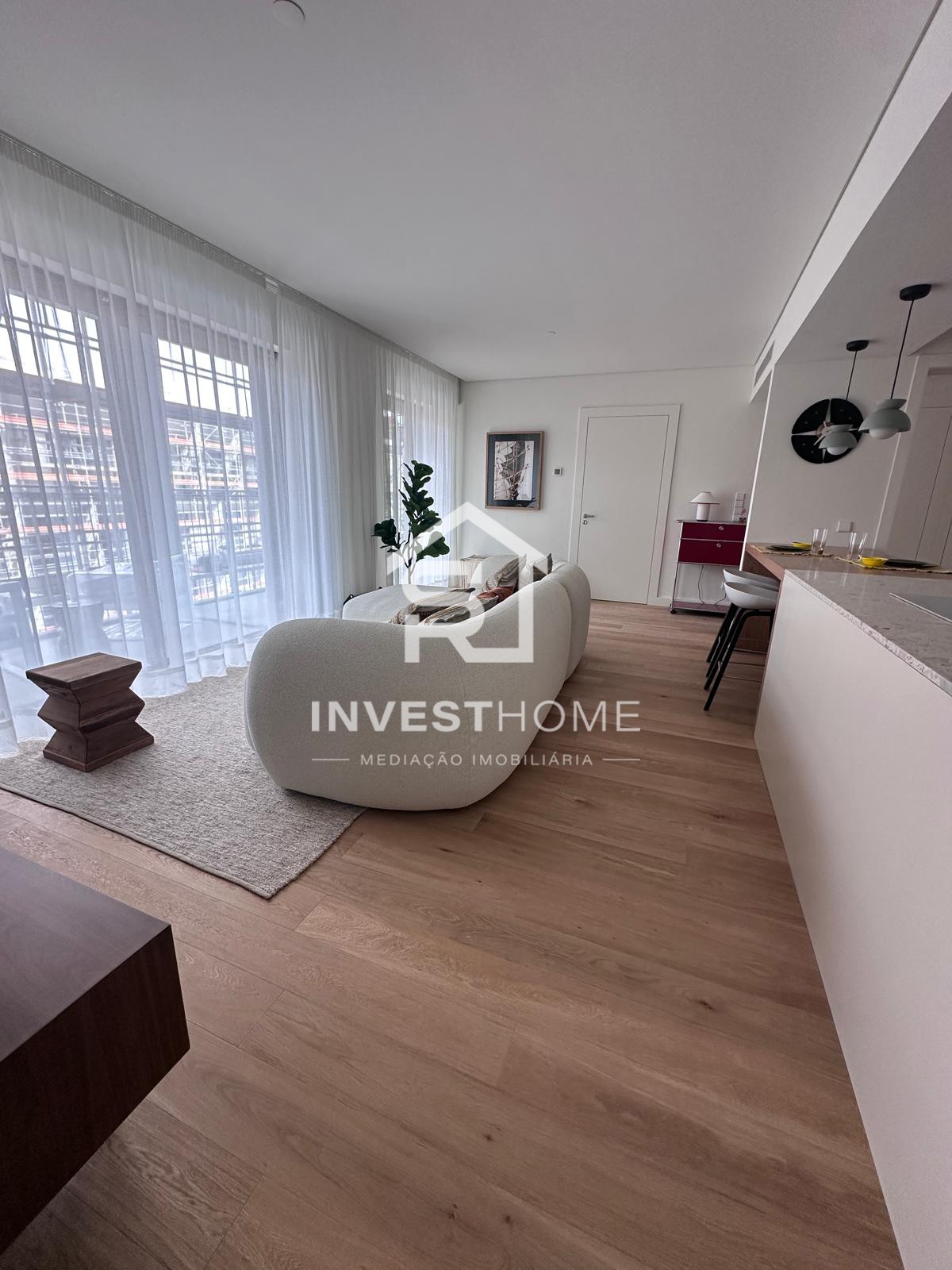 Apartamento T2 | Construção 2027 | Varanda | 2 Lugares de garagem