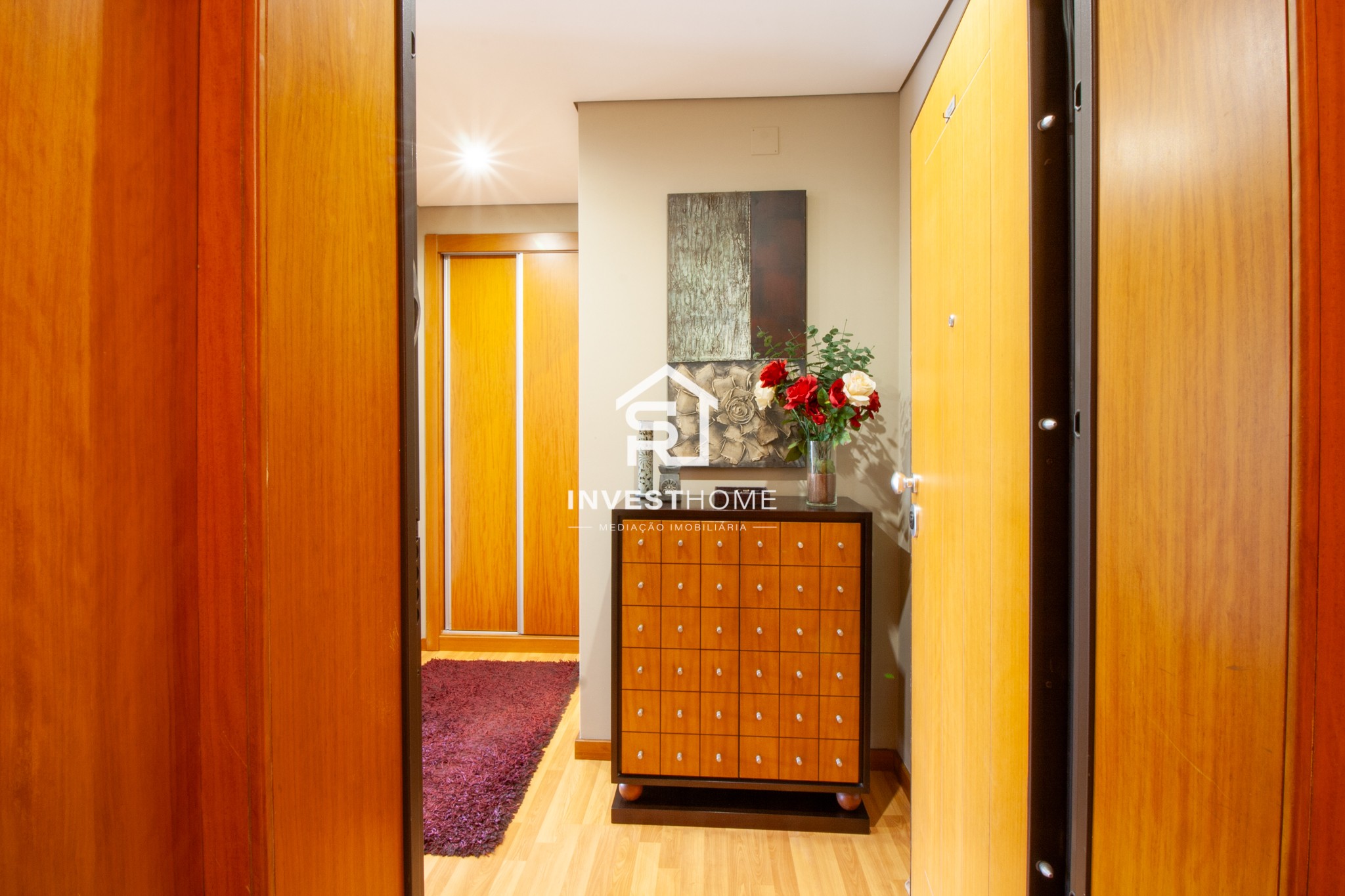 Apartamento T2 | Mobilado e Equipado | Varandas | Lugar de Garagem | Arrumos | Matosinhos
