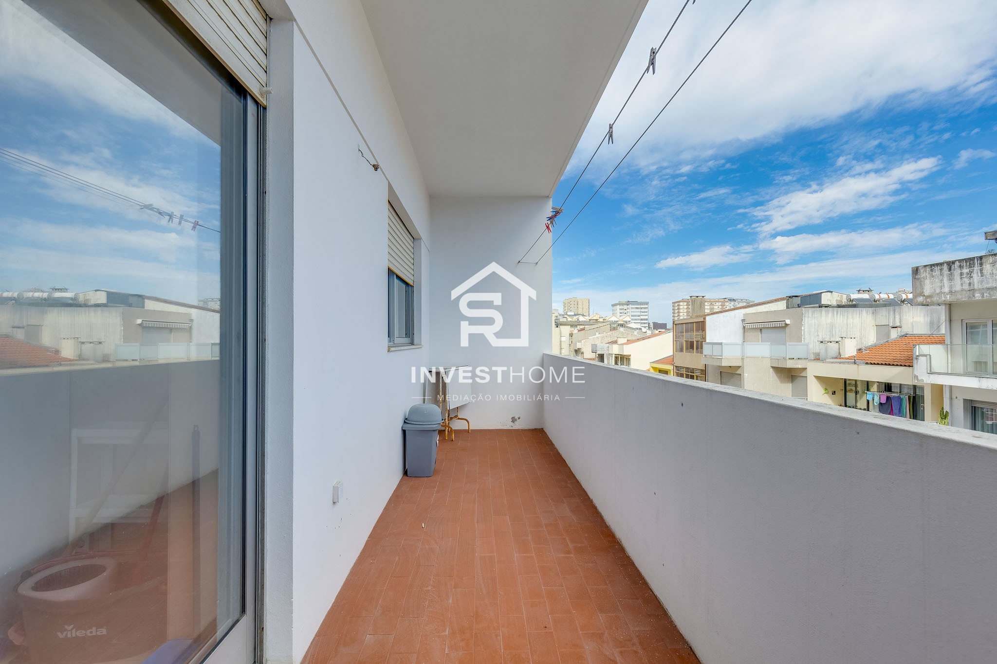 Apartamento T2+1 | Mobilado e Equipado | Em frente ao mar | Varandas