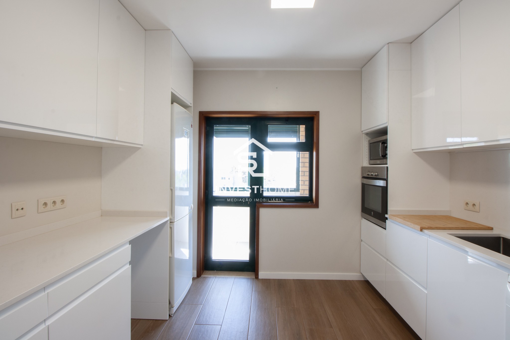Apartamento T3 +1 | Lugar de Garagem | Metro | Circunvalação | Senhora da Hora