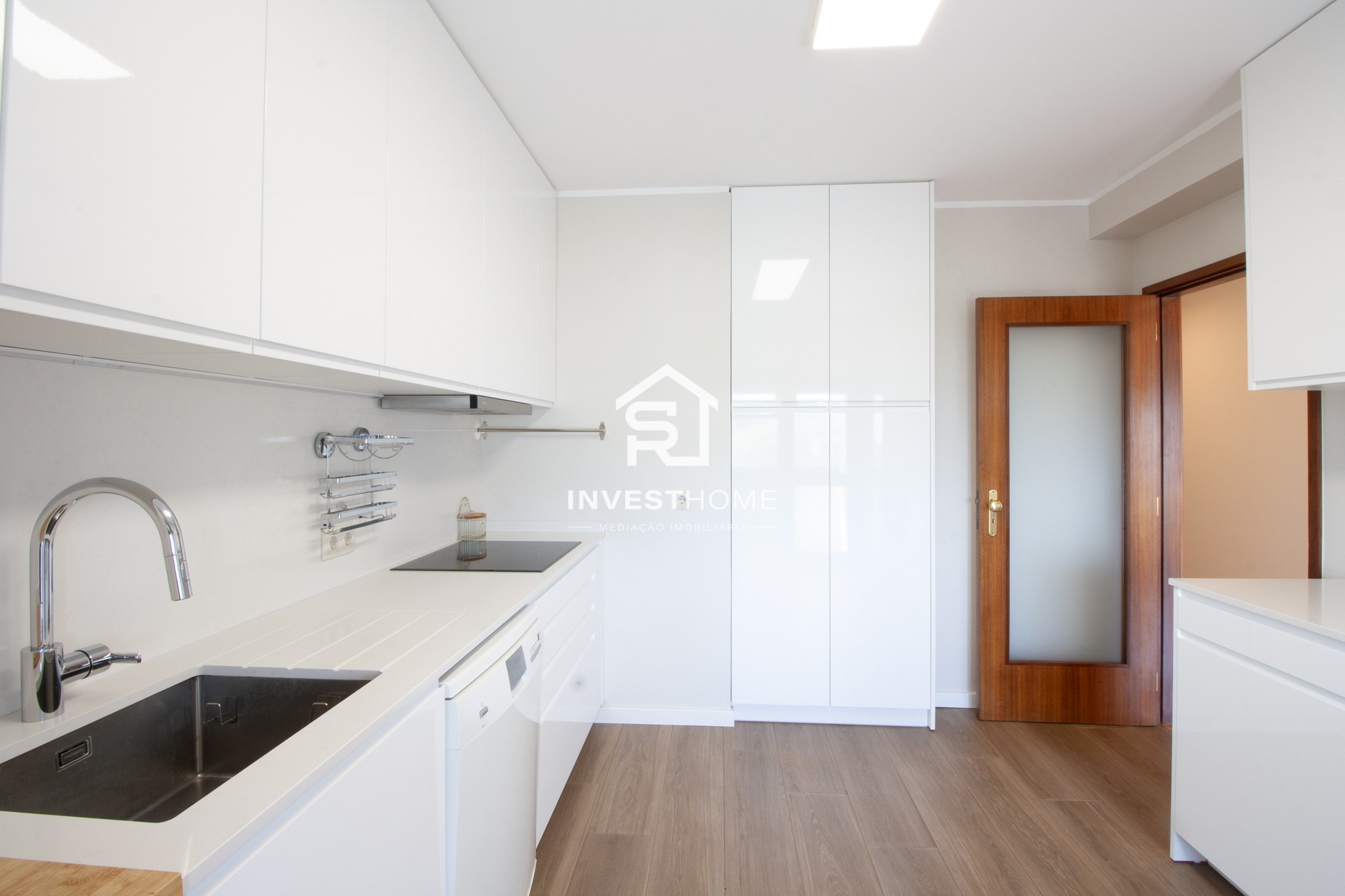 Apartamento T3 +1 | Lugar de Garagem | Metro | Circunvalação | Senhora da Hora