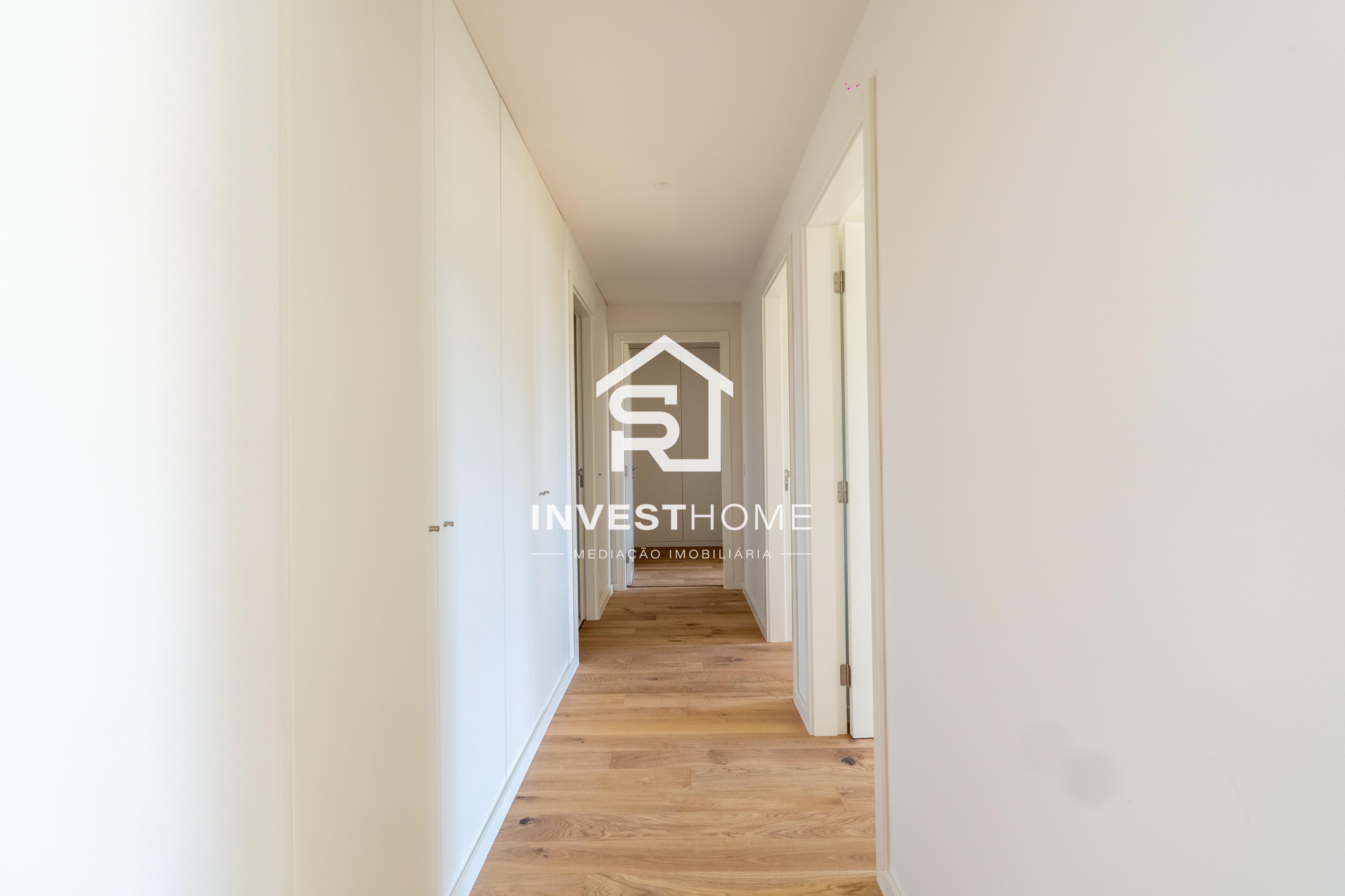 Apartamento T3 | Construção 2024 | Metro | Varanda | Lug Garagem