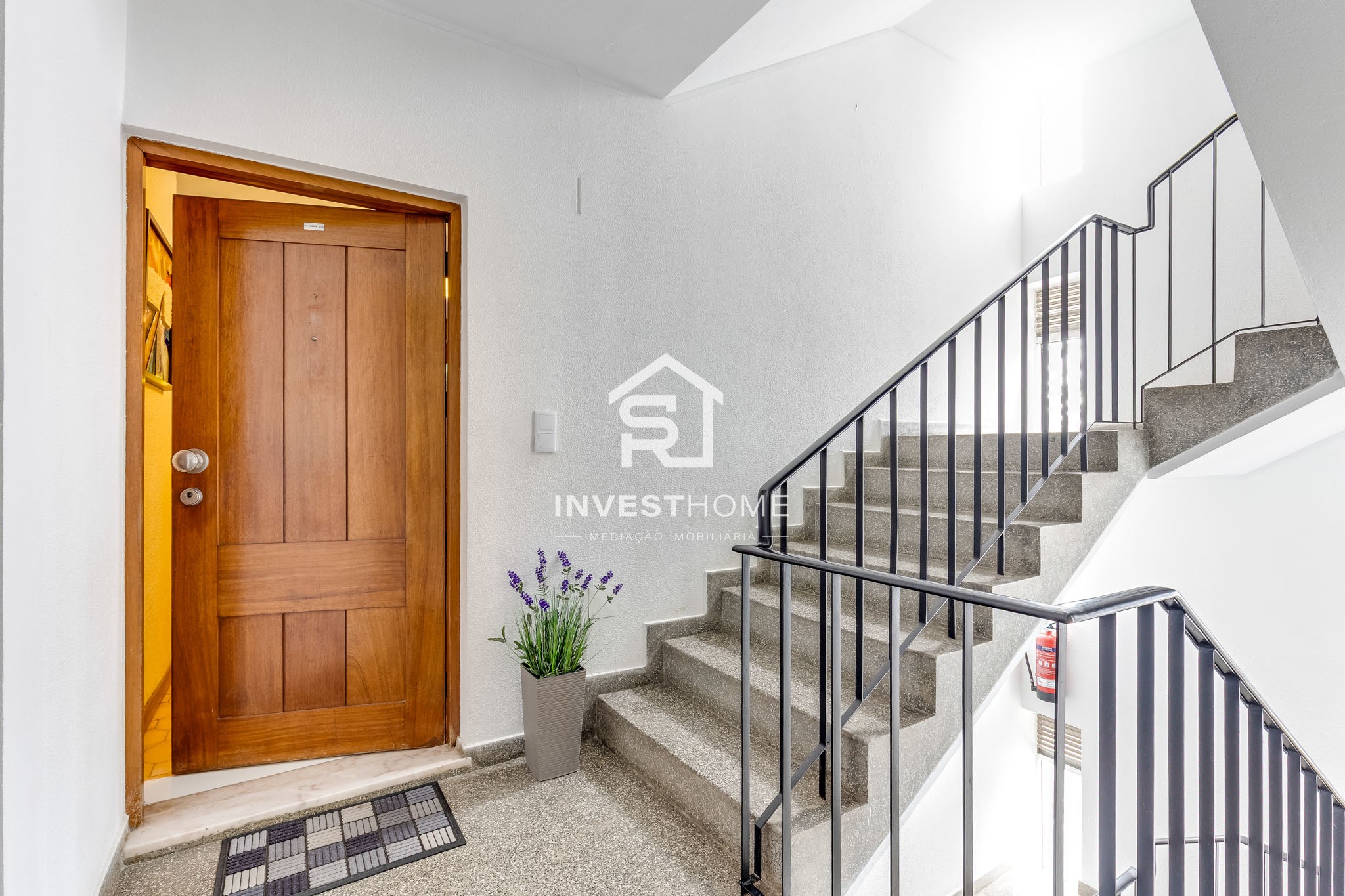 Apartamento T3 | Mobilado e Equipado | Metro | Lug Garagem
