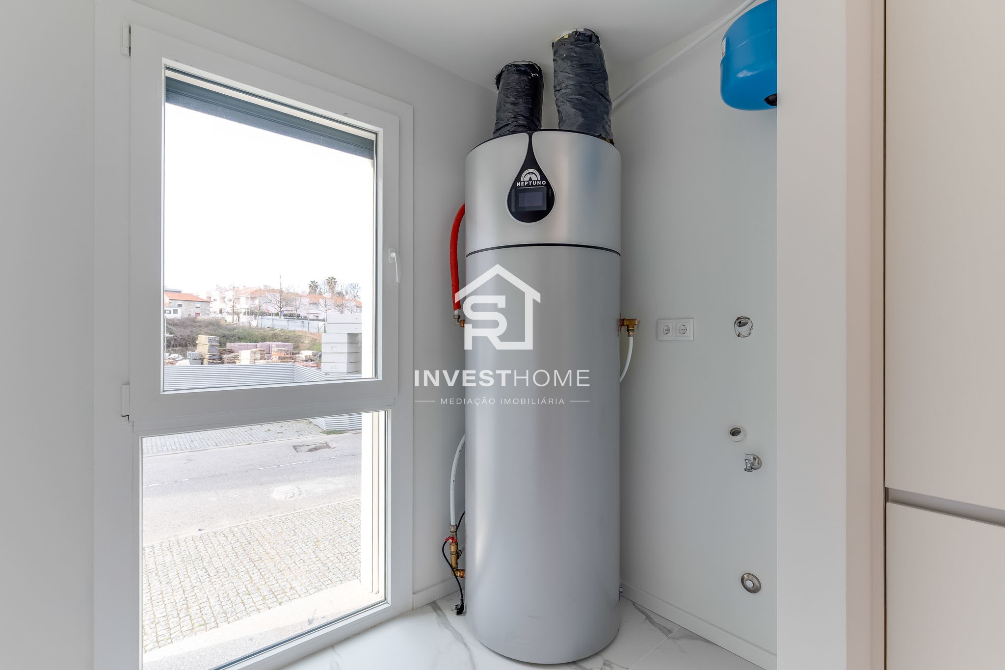 Apartamento T3 | Novo 2025 | Pronto a Escriturar | Varanda | Box