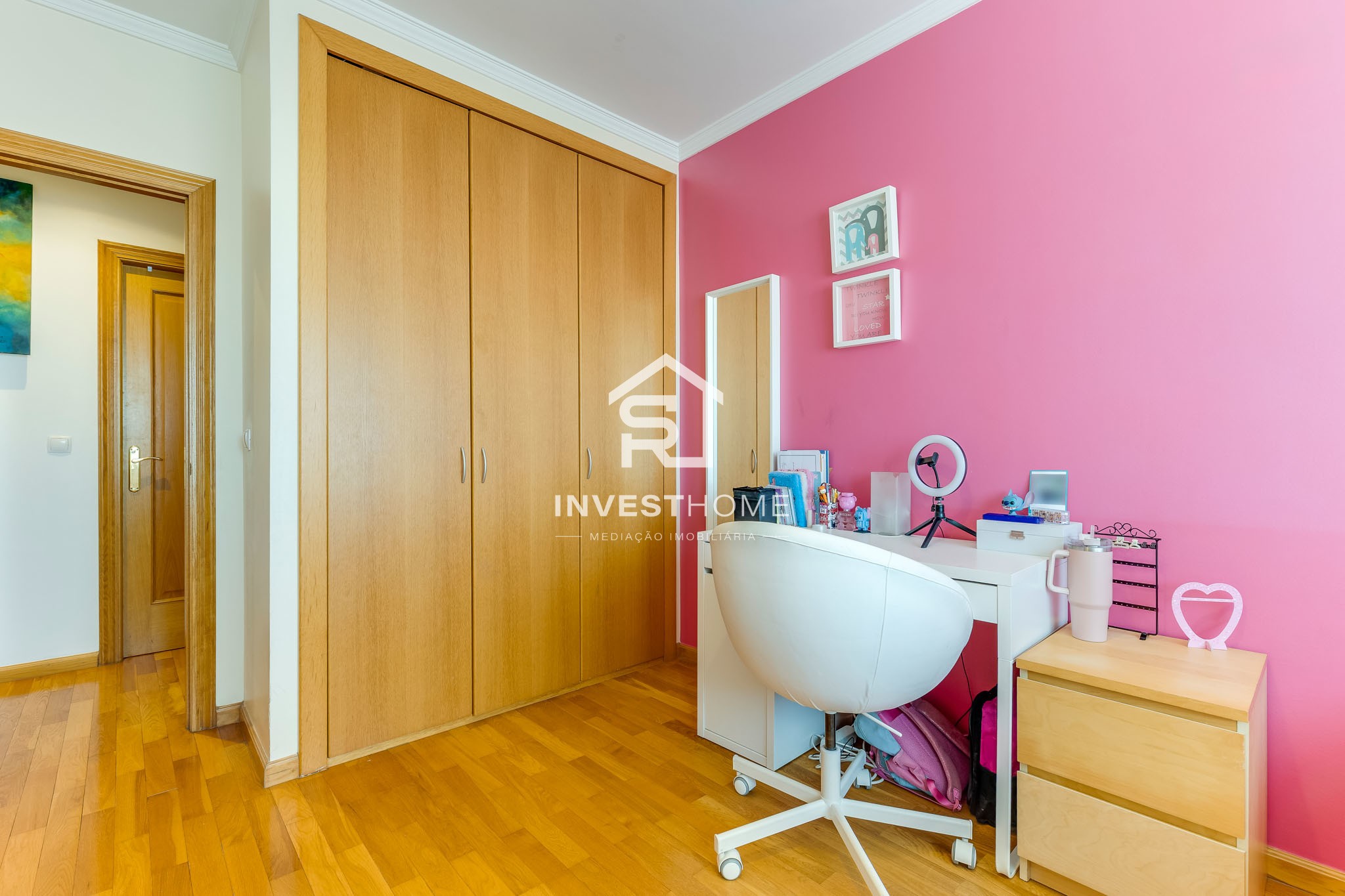 Apartamento T3 | Renovado | Porteiro | Varanda | Lug Garagem | Lordelo do Ouro