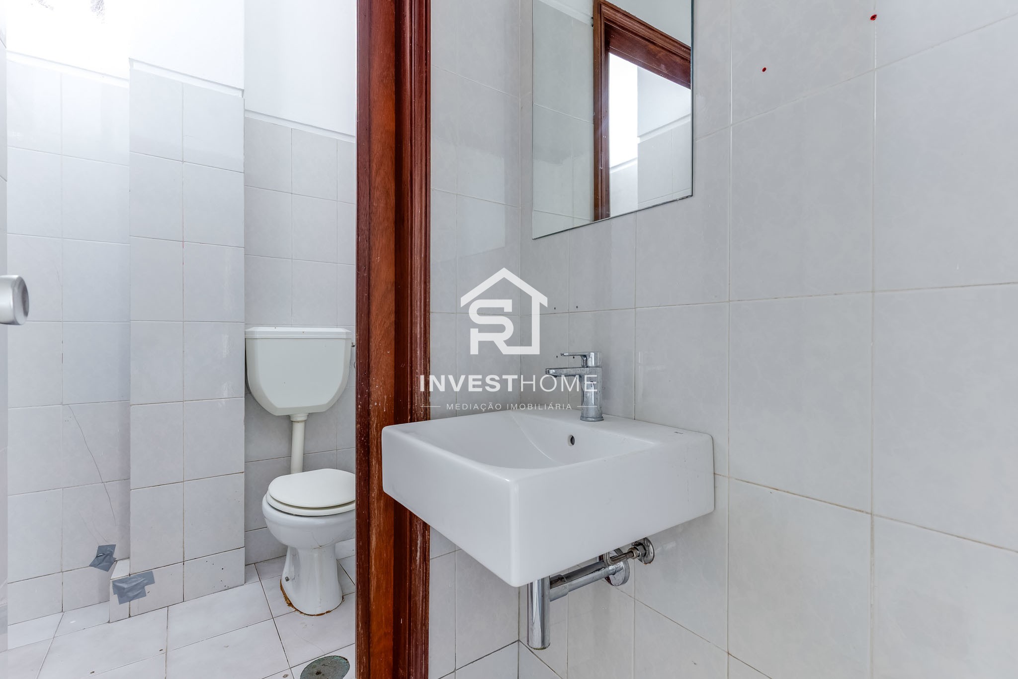 Loja c/ 88m2 | Metro | Centro da Maia
