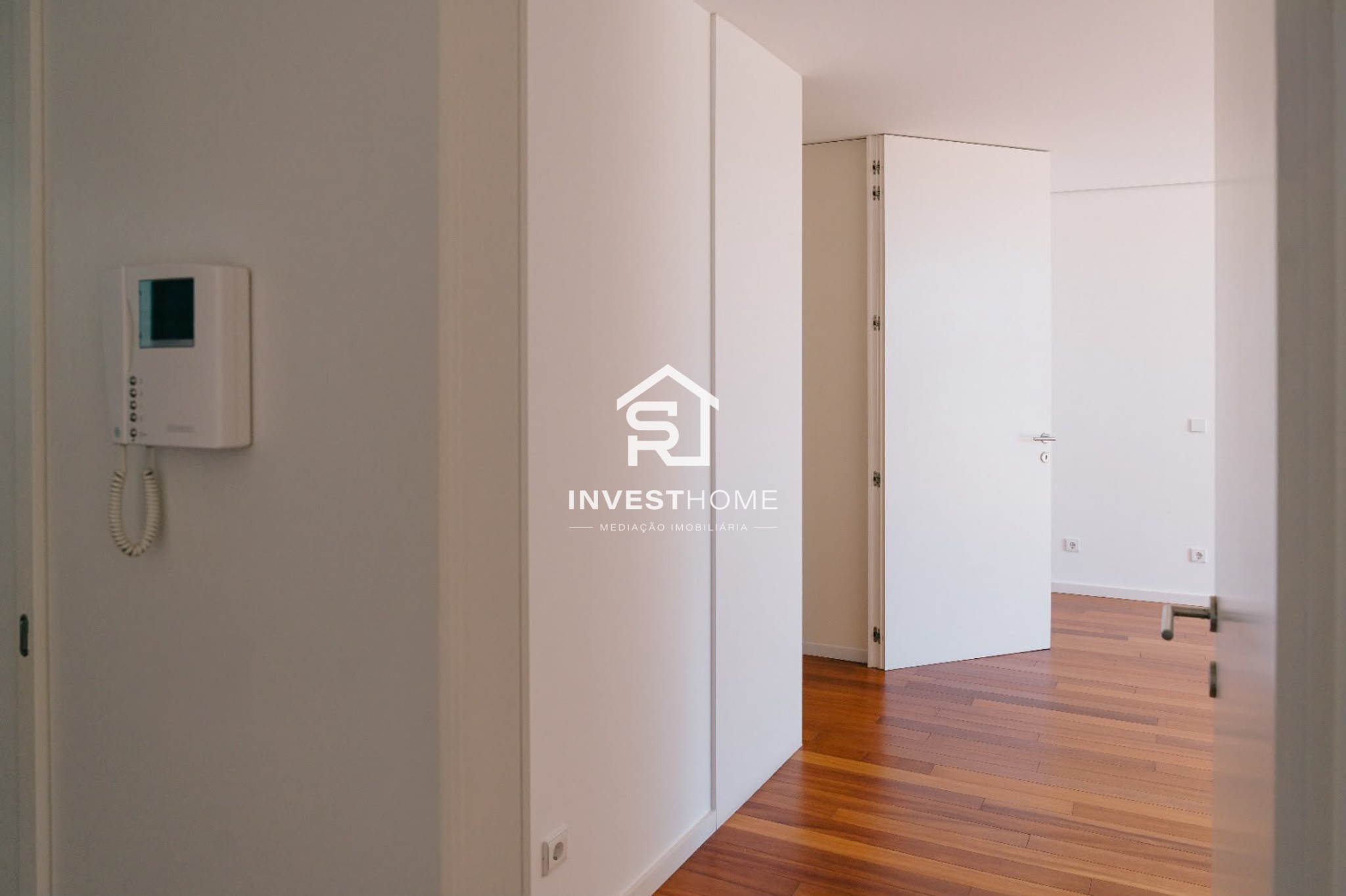 Moradia T4 | Condomínio Fechado | Segurança 24h | Piscina | Golf | Jardim | Vale Pisão Nature Resort