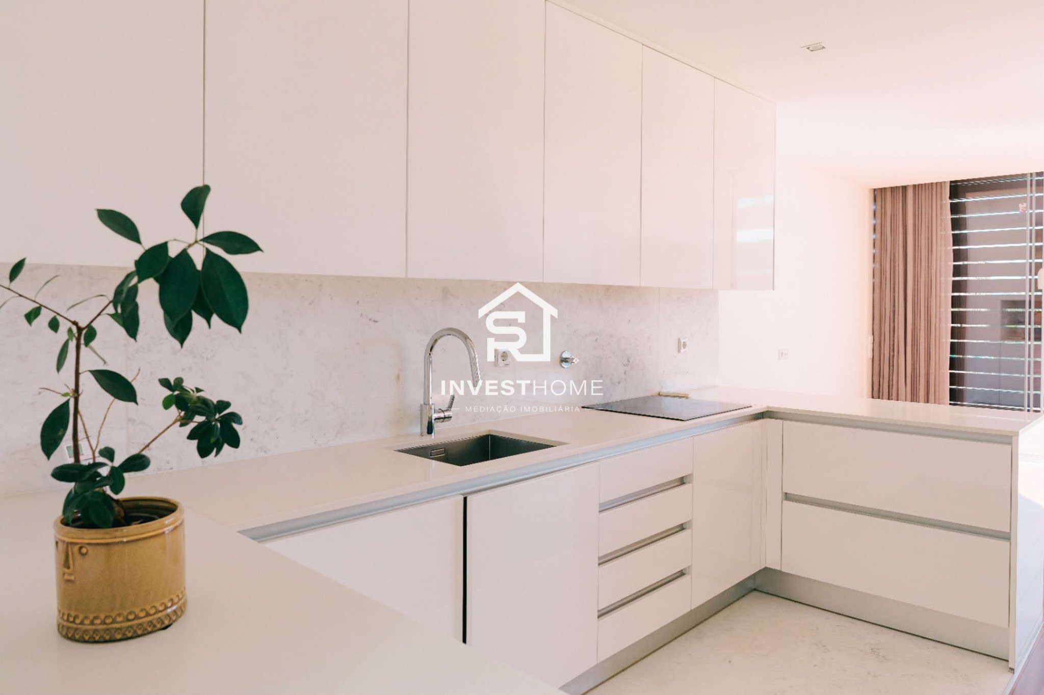 Moradia T4 | Condomínio Fechado | Segurança 24h | Piscina | Golf | Jardim | Vale Pisão Nature Resort