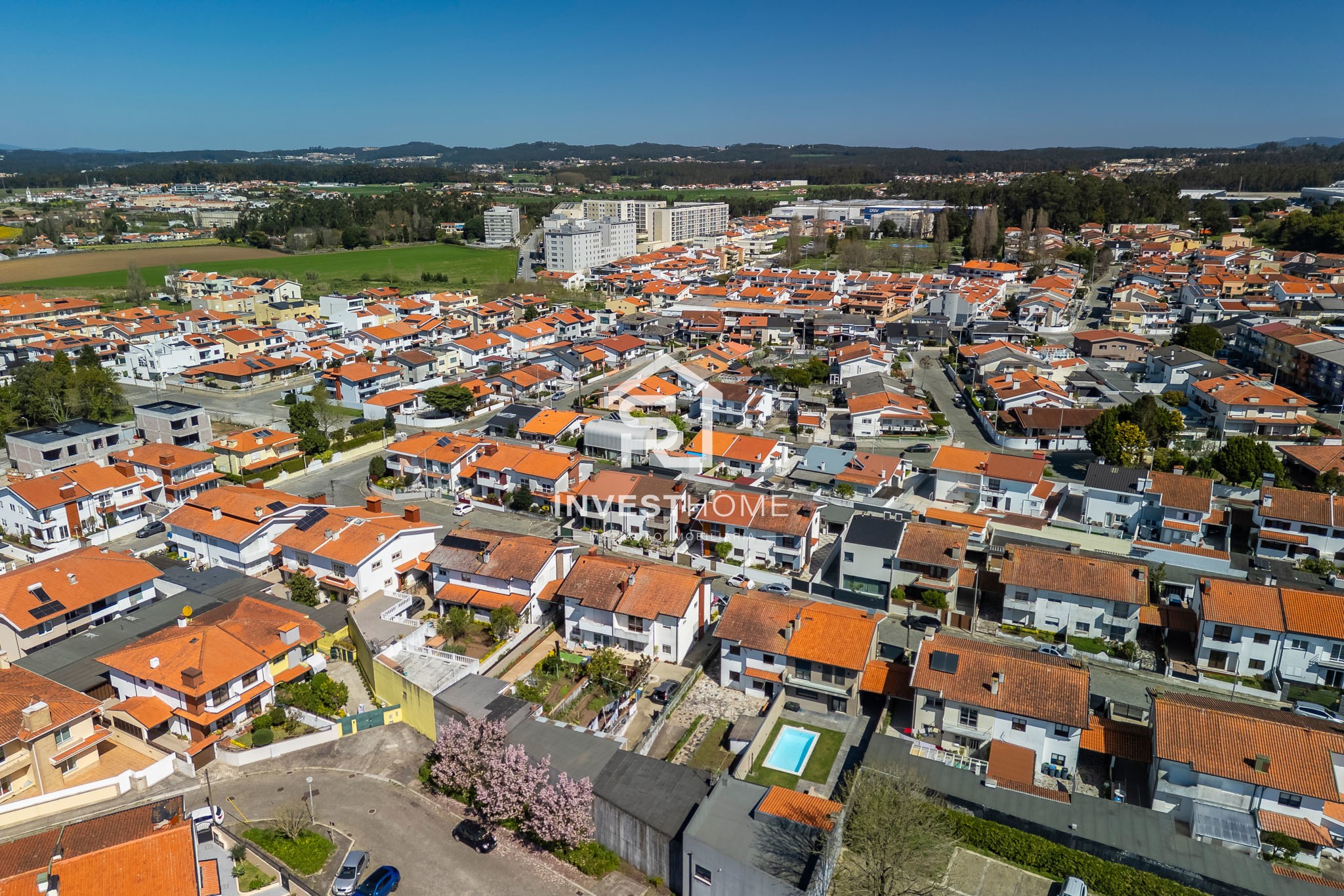 Moradia T4 | Junto ao Metro do Lidador | Varanda | Jardins | Garagem