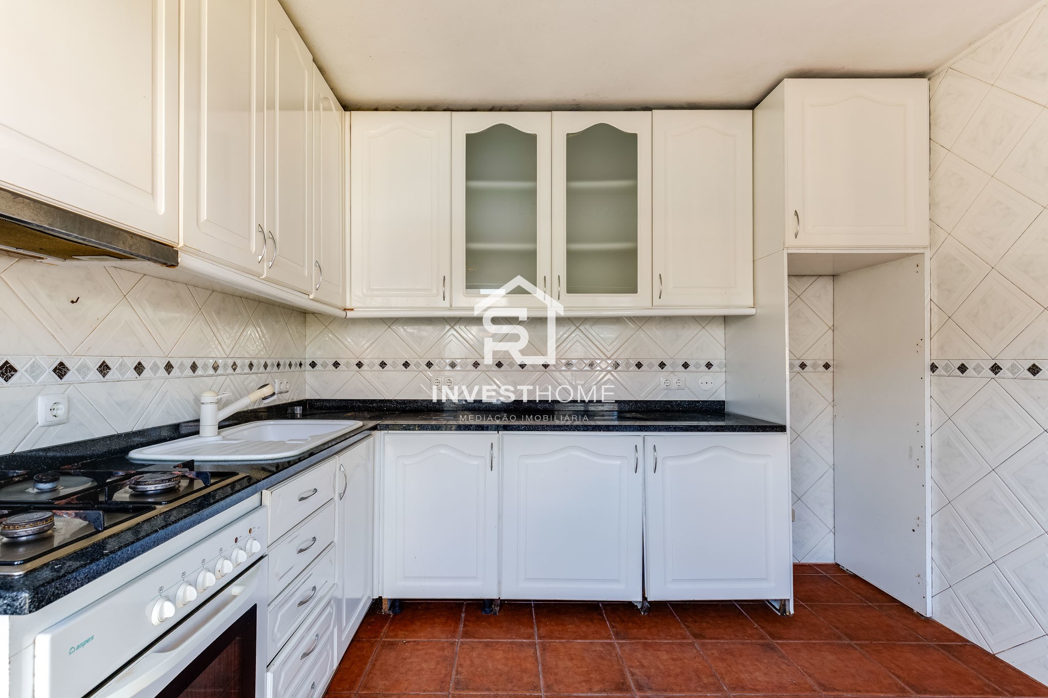 Moradia T4 | Junto ao Metro do Lidador | Varanda | Jardins | Garagem