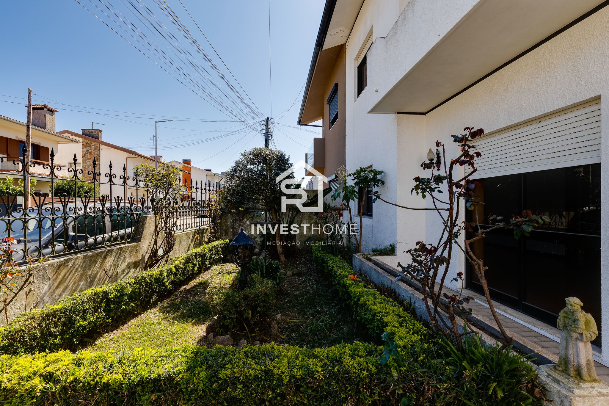 Moradia T4 | Junto ao Metro do Lidador | Varanda | Jardins | Garagem