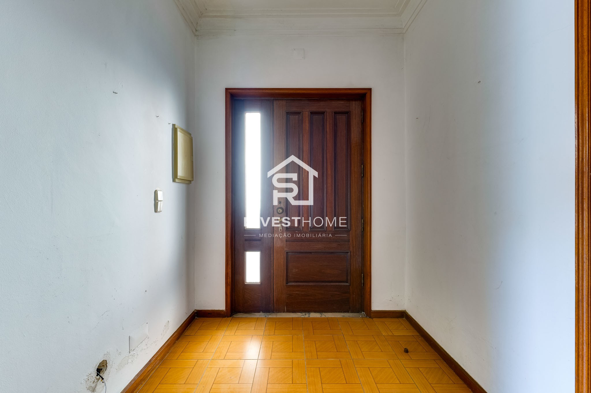 Moradia T4 | Junto ao Metro do Lidador | Varanda | Jardins | Garagem