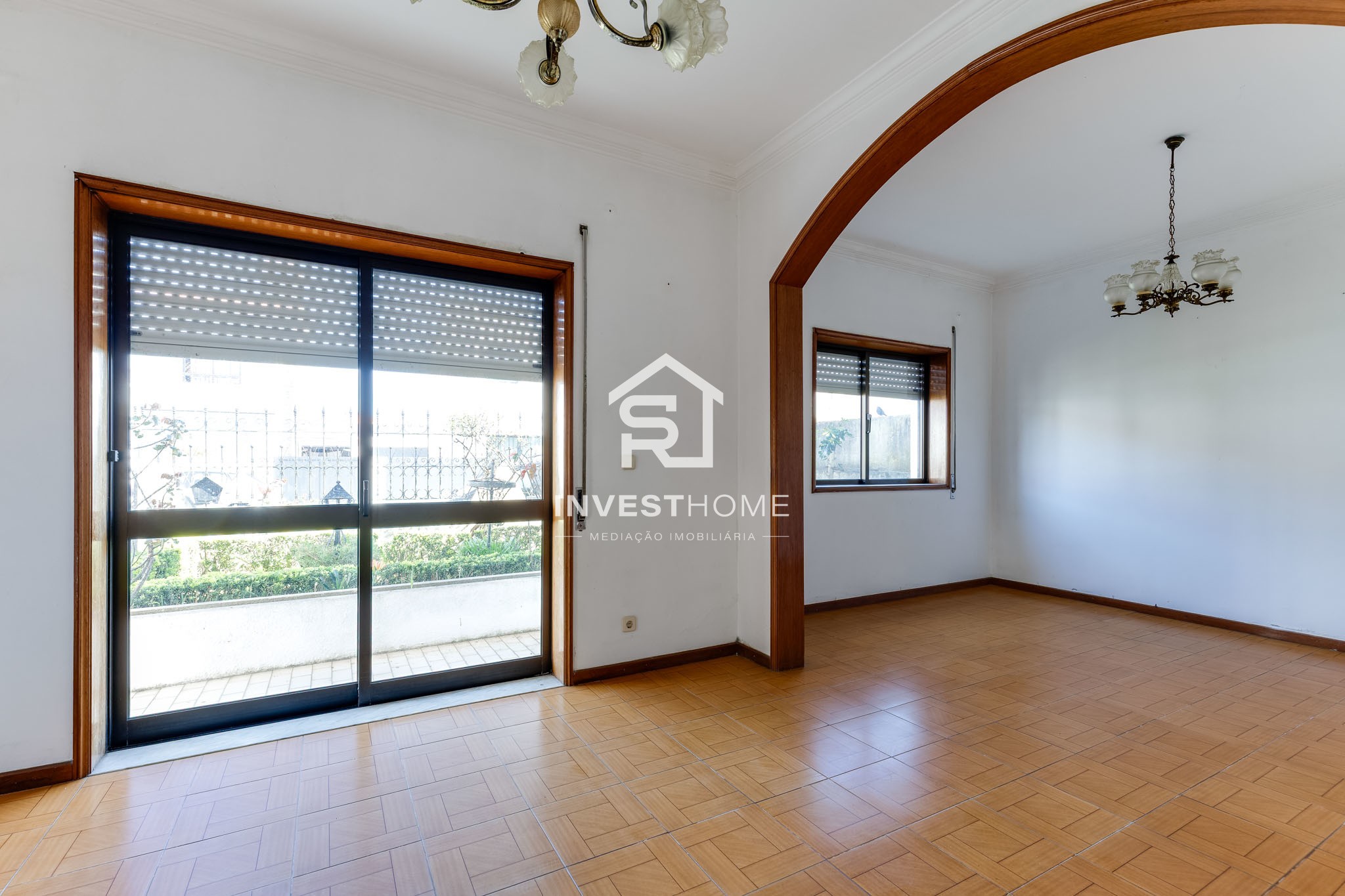 Moradia T4 | Junto ao Metro do Lidador | Varanda | Jardins | Garagem