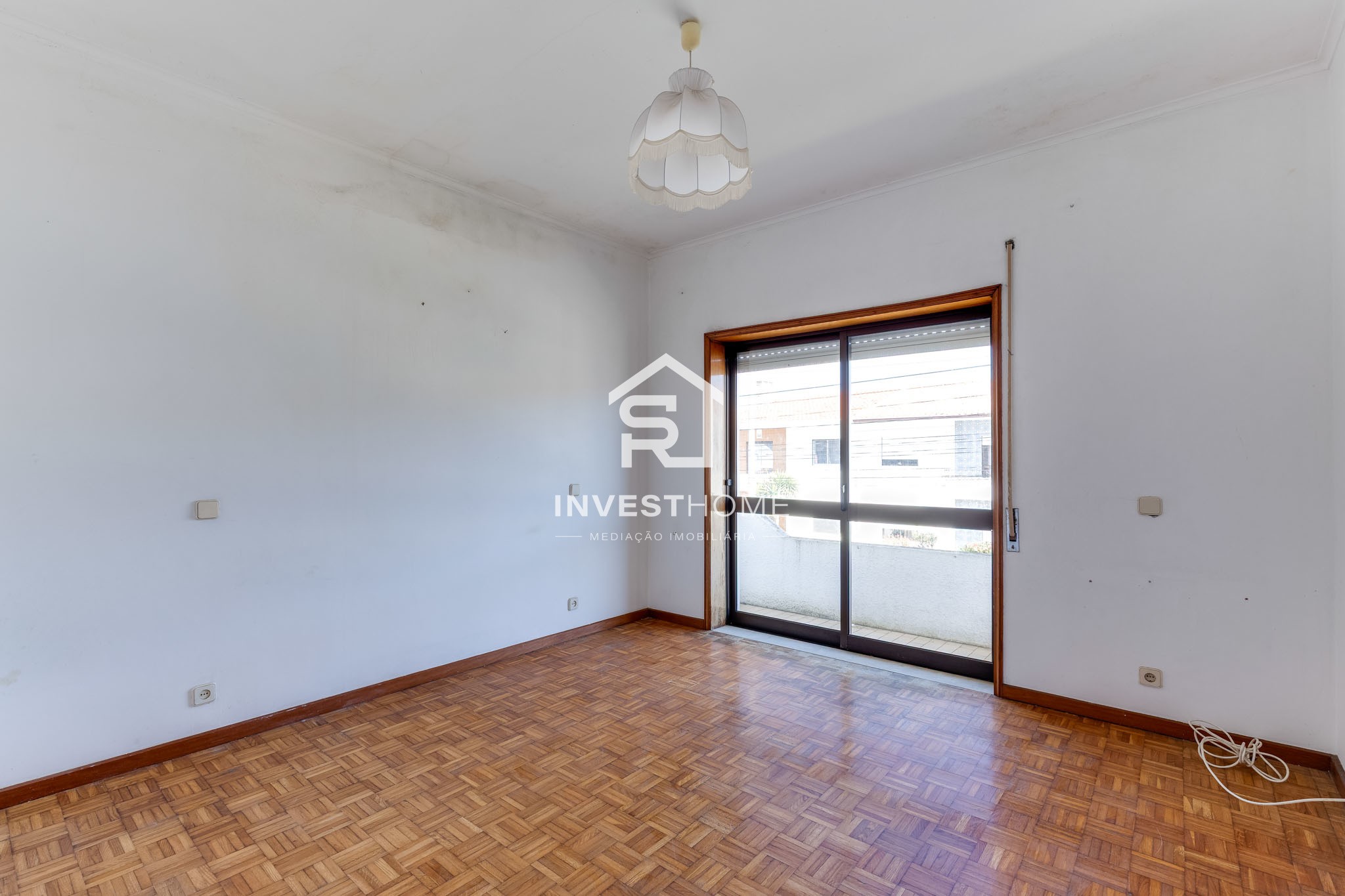 Moradia T4 | Junto ao Metro do Lidador | Varanda | Jardins | Garagem