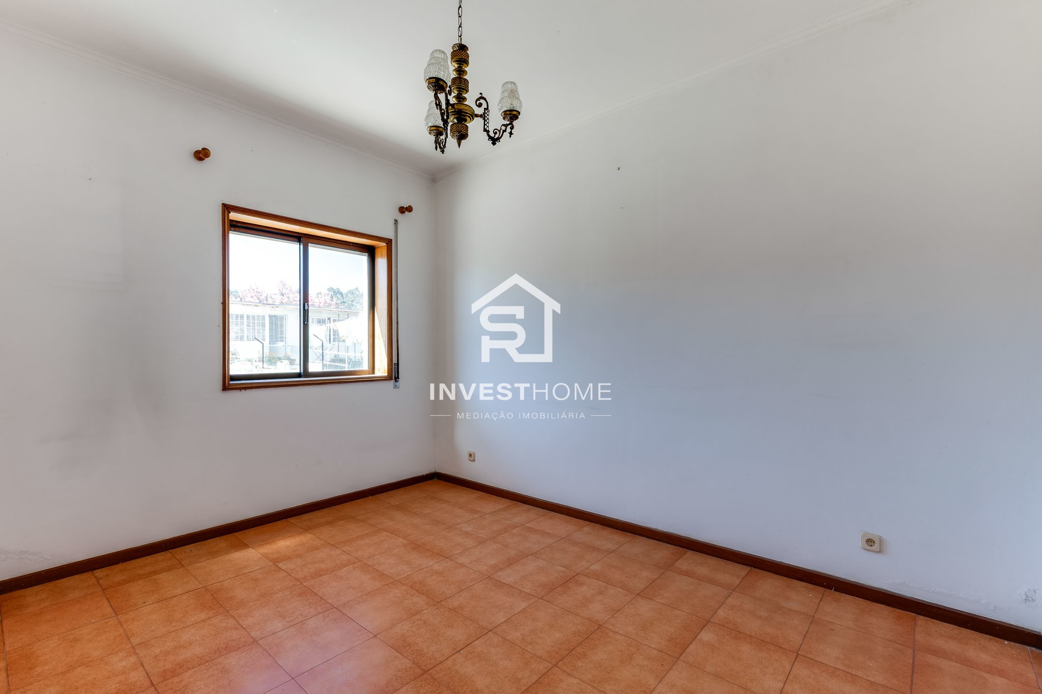 Moradia T4 | Junto ao Metro do Lidador | Varanda | Jardins | Garagem
