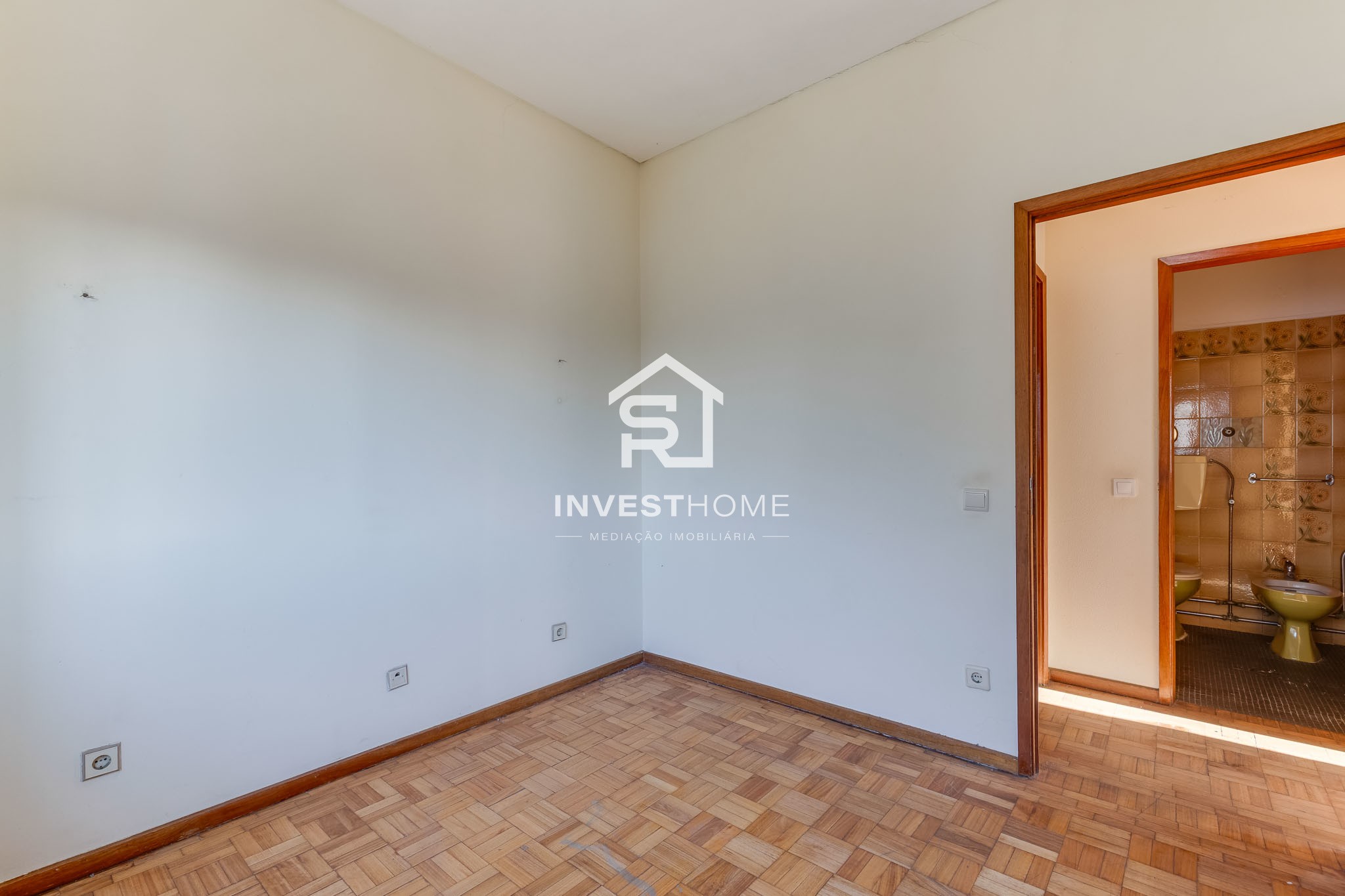 Oportunidade Única de Investimento – Sociedade Comercial com Padaria/Confeitaria e Património Imobiliário