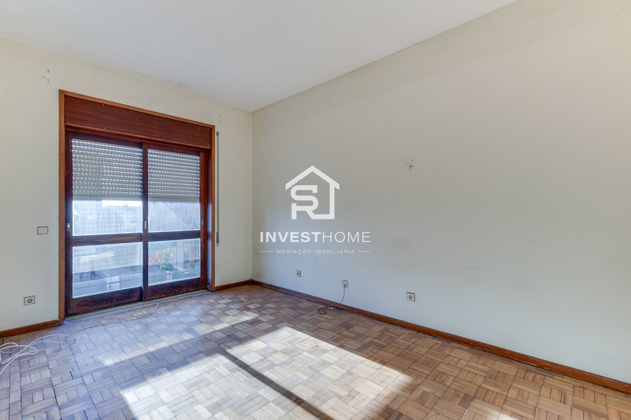 Oportunidade Única de Investimento – Sociedade Comercial com Padaria/Confeitaria e Património Imobiliário